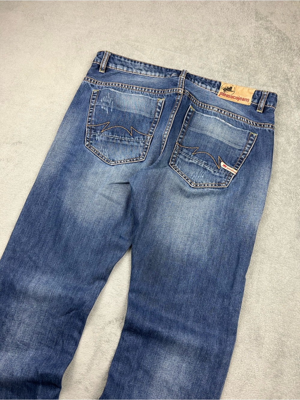 Men’s Straight Cut Parasuco Jeans - Picture 2 of 8